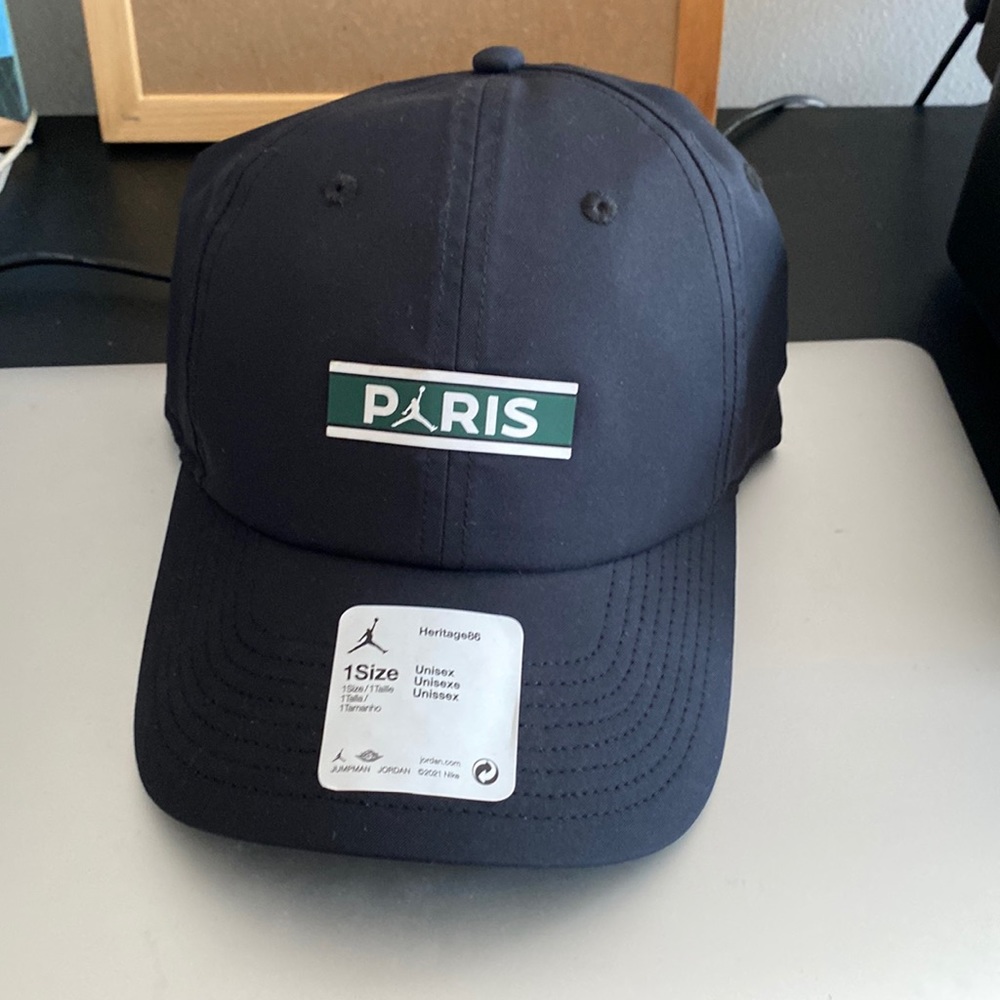 Jordan Paris Saint-Germain Heritage86 Strapback Hat